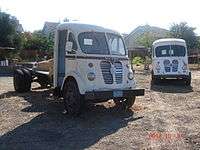 1961 Metro A-series Walk-in Cab truck and 1957 Metro S-series van